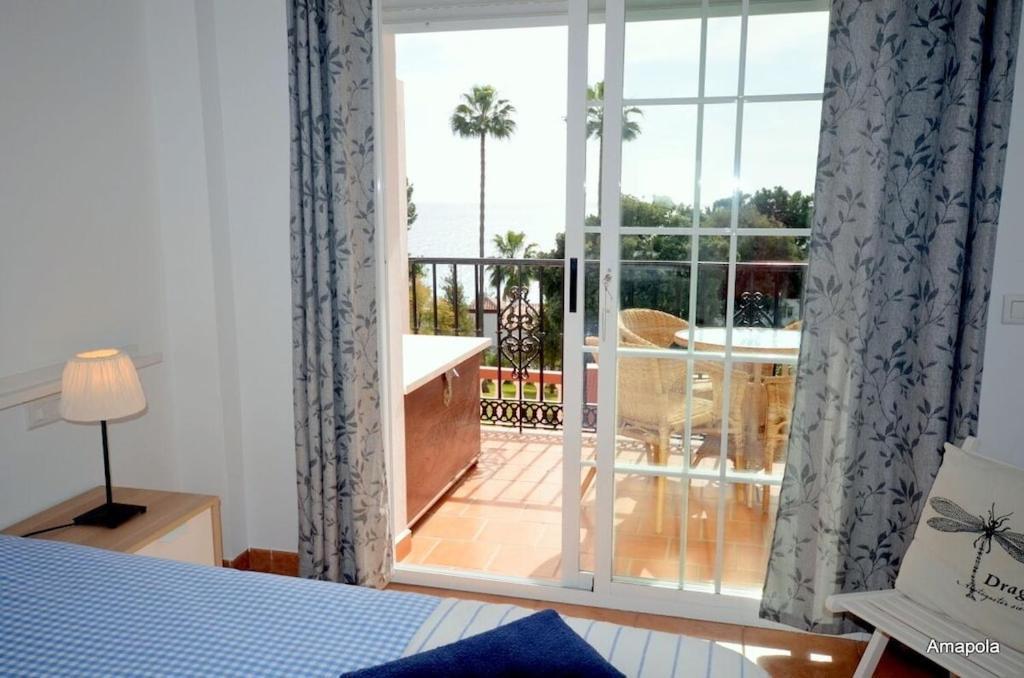 La Amapola, A Little Oasis With Sea View, 200 Meters From The Beach. Nerja Exterior photo